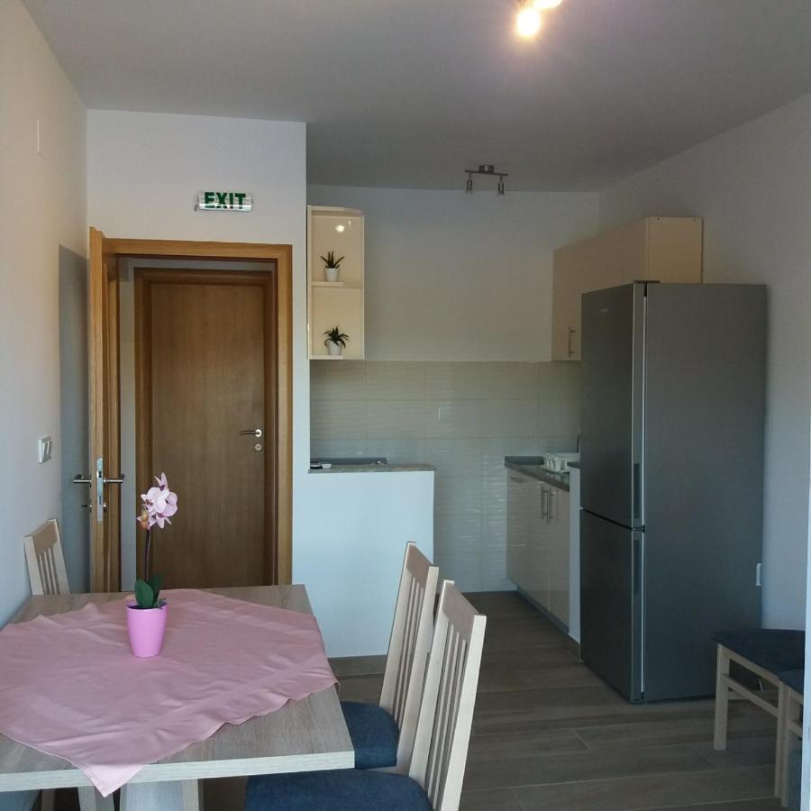 Apartments Nal Biskup Putniković Buitenkant foto