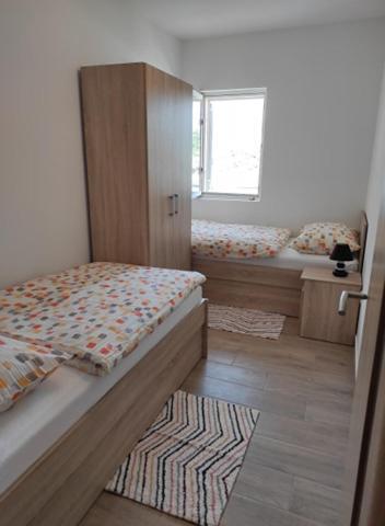 Apartments Nal Biskup Putniković Buitenkant foto